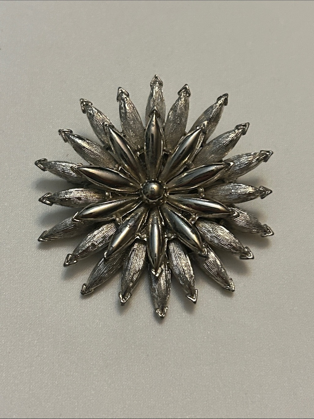 Silver Floral Starburst Brooch - Women's Accessory